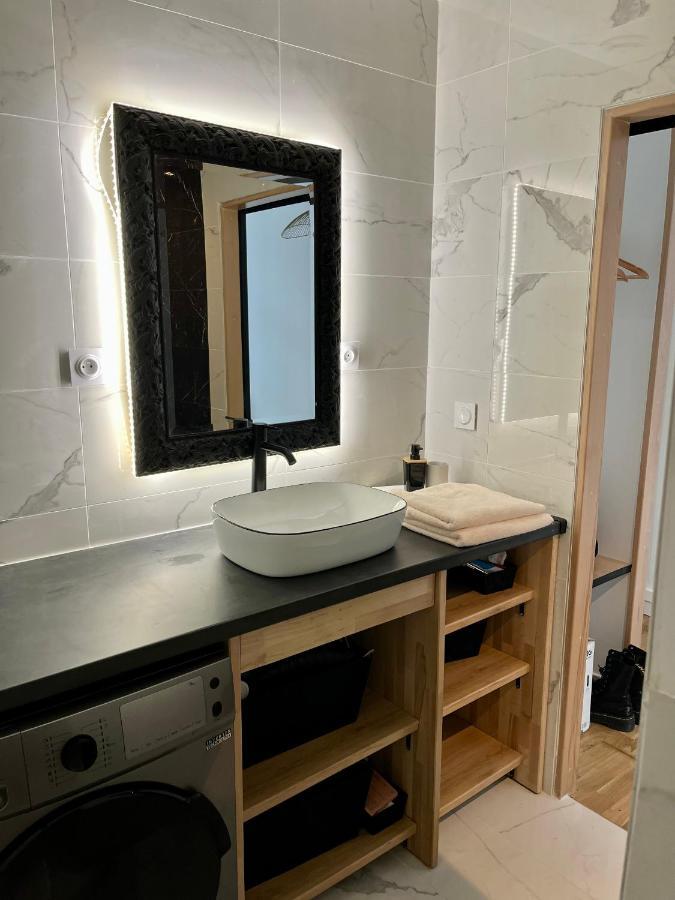 Ravissant Loft Avec Parking Souterrain Gratuit Sur Place 塞纳河畔伊夫里 外观 照片